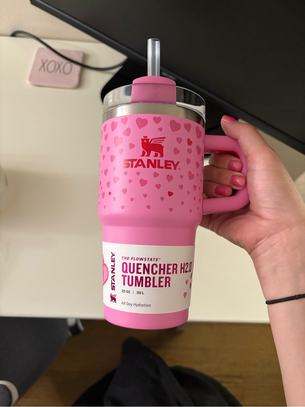 20z Stanley Pink Heart-Pattern Quencher H2.0 Tumbler with Handle